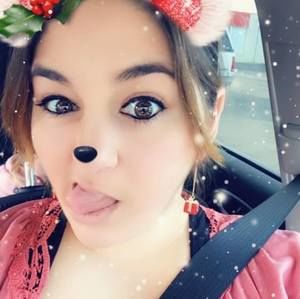 Meet your Posher, Traci